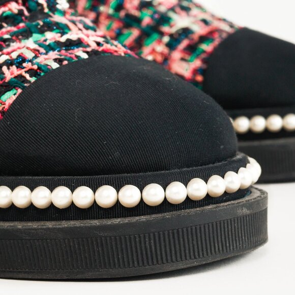 Chanel Cap Toe Pearl Embellished Tweed Shoes - Picture 7 of 13